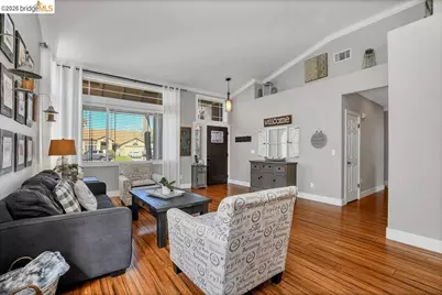 2459 Pacific Grove Ct, Discovery Bay, CA 94505 - Photo 5