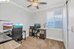 2459 Pacific Grove Ct, Discovery Bay, CA 94505 - Photo 13