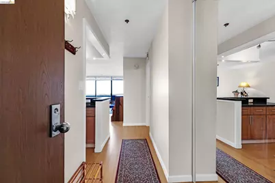 555 Pierce St #526, Albany, CA 94706 - Photo 3