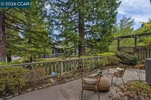 1901 Lakeshire Dr, Walnut Creek, CA 94595 - Photo 35