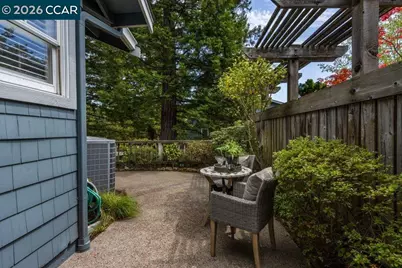1901 Lakeshire Dr, Walnut Creek, CA 94595 - Photo 37
