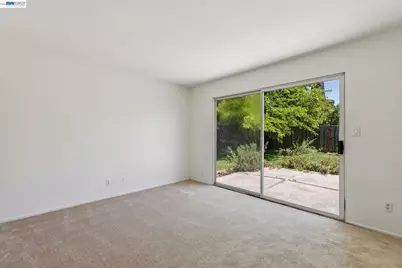 2884 Lyon Circle, Concord, CA 94518 - Photo 23