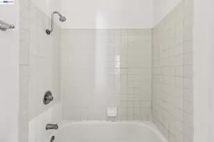 2884 Lyon Cir, Concord, CA 94518 - Photo 31