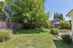 2884 Lyon Cir, Concord, CA 94518 - Photo 33