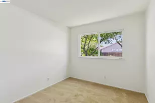 2884 Lyon Cir, Concord, CA 94518 - Photo 25