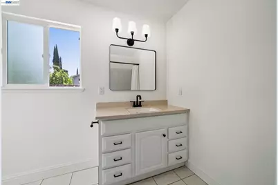 2884 Lyon Circle, Concord, CA 94518 - Photo 21