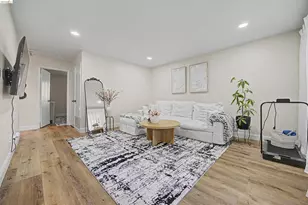 2125 Northwood Cir, Concord, CA 94520 - Photo 9