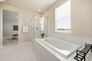 200 De bord Dr, Tracy, CA 95376 - Photo 29
