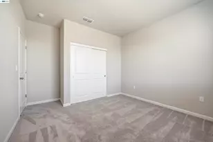 200 De bord Dr, Tracy, CA 95376 - Photo 43