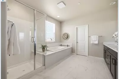 200 De Bord Dr, Tracy, CA 95376 - Photo 27