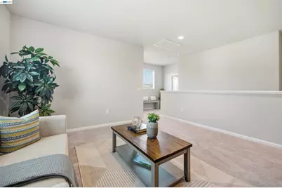 200 De Bord Dr, Tracy, CA 95376 - Photo 35