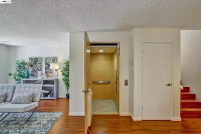 1175 Island Dr, Alameda, CA 94502 - Photo 13