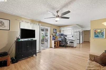 2366 Glendale Cir, Antioch, CA 94509 - Photo 7