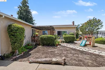 2366 Glendale Cir, Antioch, CA 94509 - Photo 27