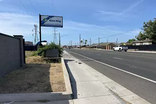7031 Power Inn Rd, Sacramento, CA 95828 - Photo 3