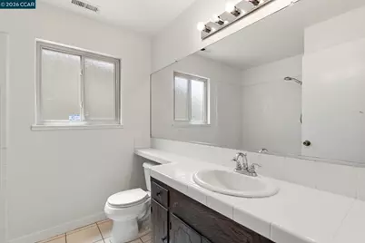 72 Lake Dr, Antioch, CA 94509 - Photo 13