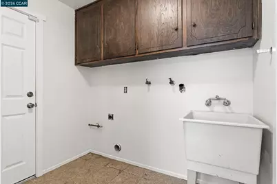 72 Lake Dr, Antioch, CA 94509 - Photo 31