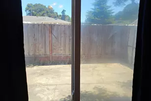 2338 Dumbarton Ave, East Palo Alto, CA 94303 - Photo 27