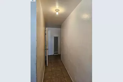 2338 Dumbarton Ave, East Palo Alto, CA 94303 - Photo 9
