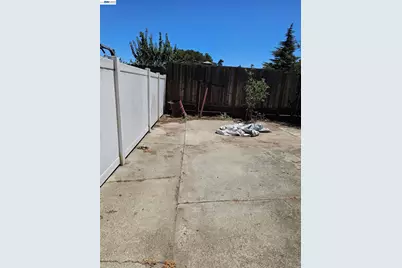 2338 Dumbarton Ave, East Palo Alto, CA 94303 - Photo 43