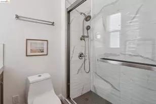 815 Portal Ave, Oakland, CA 94610 - Photo 19
