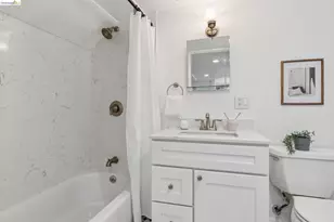 815 Portal Ave, Oakland, CA 94610 - Photo 39