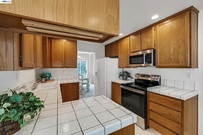 4328 Conejo Dr, Danville, CA 94506 - Photo 5