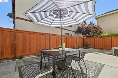 34102 Zaner Way, Union City, CA 94587 - Photo 37