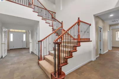 2630 Annette Ct, Tracy, CA 95304 - Photo 3