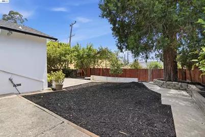 2337 Bentley Ct, Castro Valley, CA 94546 - Photo 37
