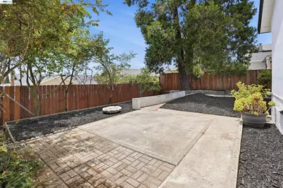 2337 Bentley Ct, Castro Valley, CA 94546 - Photo 39