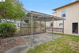 301 Lincoln Ave, Alameda, CA 94501 - Photo 27