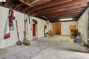 301 Lincoln Ave, Alameda, CA 94501 - Photo 25