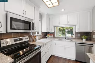 290 Pebblecreek Ct, Martinez, CA 94553 - Photo 13