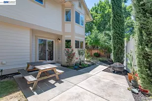 282 Del Valle Ct, Pleasanton, CA 94566 - Photo 45