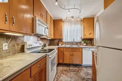 1500 Alameda #D, Alameda, CA 94501 - Photo 19