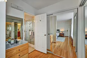 585 Crestmont Dr, Oakland, CA 94619 - Photo 33