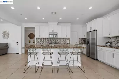 4003 Summit Dr, Tracy, CA 95377 - Photo 9