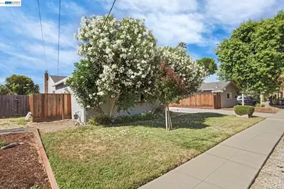 2765 Kennedy St, Livermore, CA 94551 - Photo 3