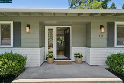 247 Corliss Dr, Moraga, CA 94556 - Photo 5