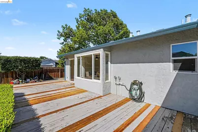4630 Burgundy Dr, Oakley, CA 94561 - Photo 15