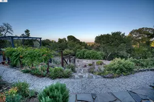 140 Sheridan Way, Woodside, CA 94062 - Photo 61