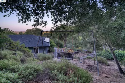 140 Sheridan Way, Woodside, CA 94062 - Photo 71