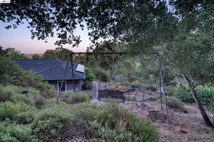 140 Sheridan Way, Woodside, CA 94062 - Photo 71