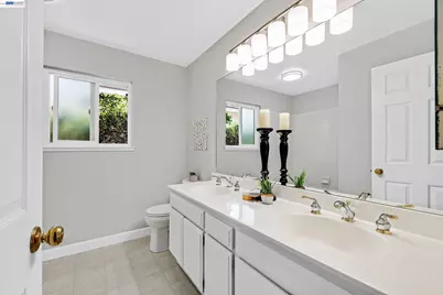 250 Melendez Avenue, Fremont, CA 94539 - Photo 31