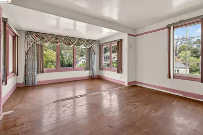 617 Boulevard Way, Oakland, CA 94610 - Photo 23