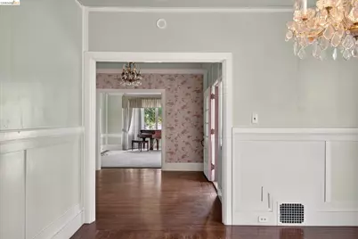 617 Boulevard Way, Oakland, CA 94610 - Photo 17