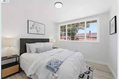 31070 Meadowbrook Ave, Hayward, CA 94544 - Photo 17