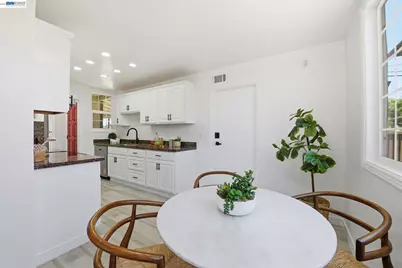 31070 Meadowbrook Ave, Hayward, CA 94544 - Photo 11