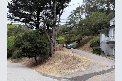 7243 Thorndale Drive, Oakland, CA 94611 - Photo 13